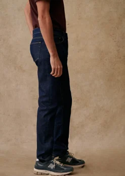 Avi Slim Jeans