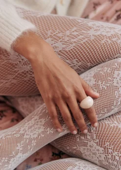 Iris Ring