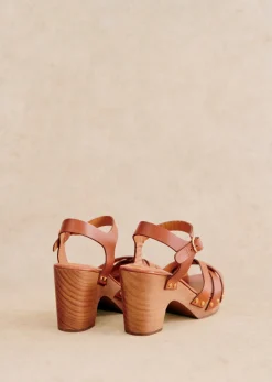 Isabelle Clogs