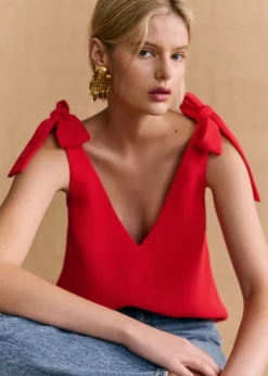 Lara Blouse