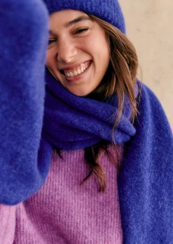 Marianne Scarf