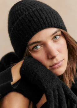 Paul Beanie